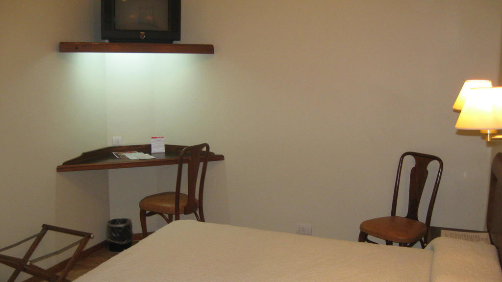 穆尼斯酒店 Bahía Blanca 外观 照片
